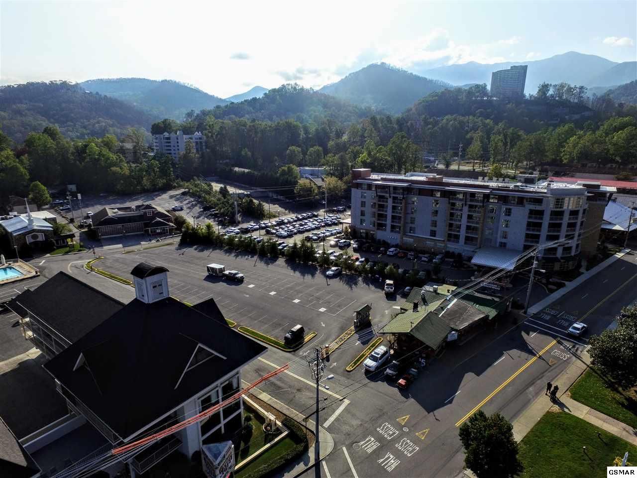 305 Historic Nature Trl, Gatlinburg, TN 37738